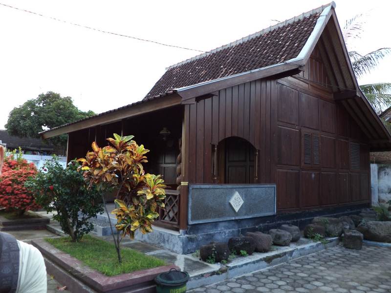 Rumah Jawa Jenis Panggang Pe